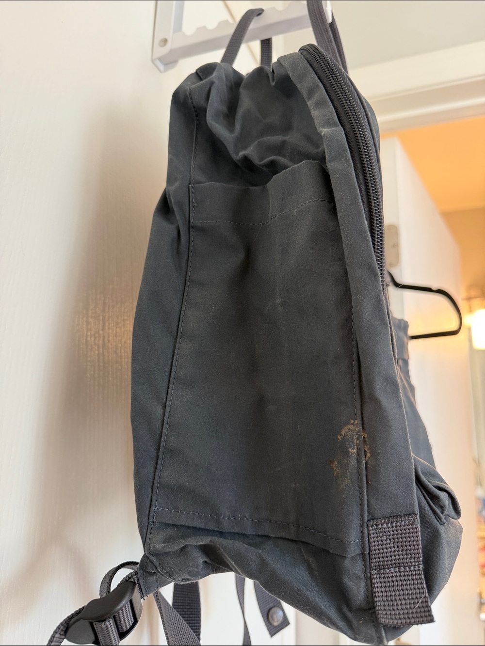 Fjällräven Kånken Navy Backpack Tote -l - Picture 3 of 6
